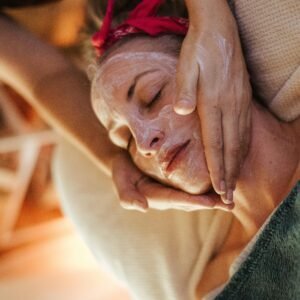 Tratamiento facial Nova en Rituals by Glow con limpieza, masaje y mascarilla revitalizante