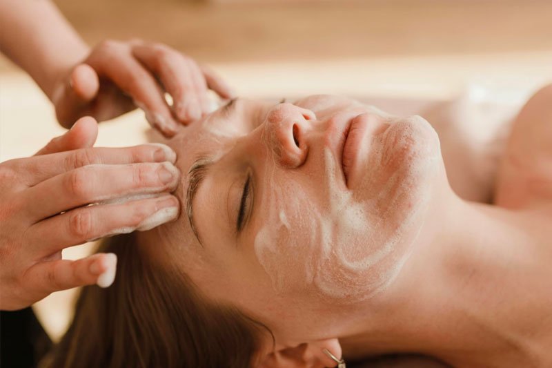 tratamiento-facial-bloom-rituals-by-glow Tratamiento facial Bloom en Rituals by Glow con limpieza suave, vapores y mascarilla calmante